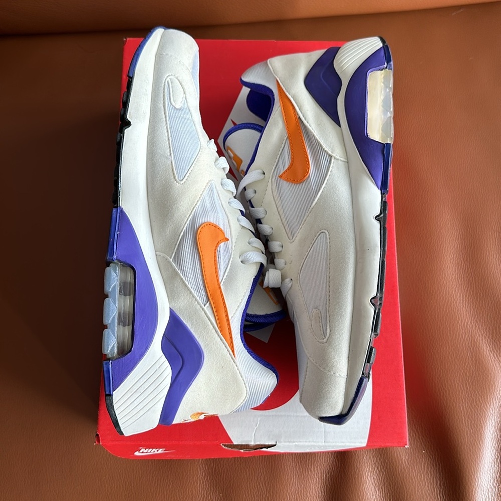 Nike Air Max 180 Bright  size 9.5